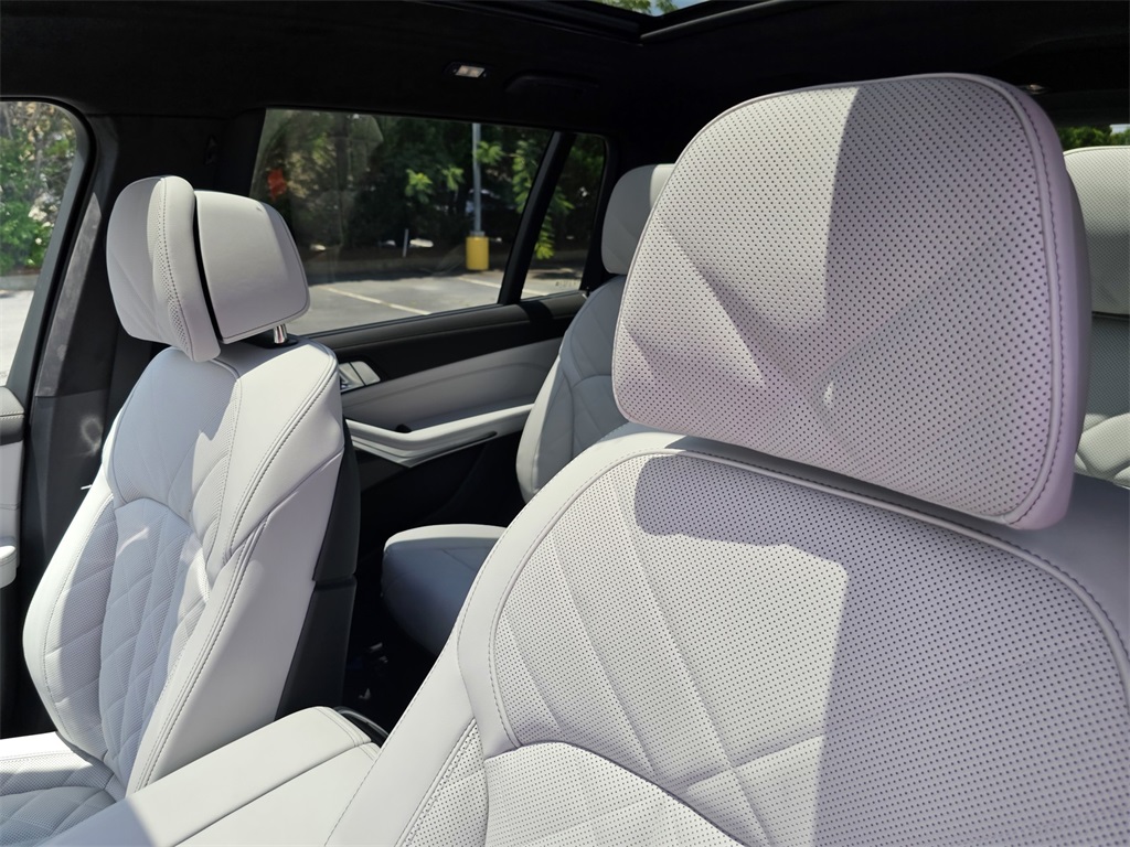 2026 Bmw X7 xDrive40i photo 15