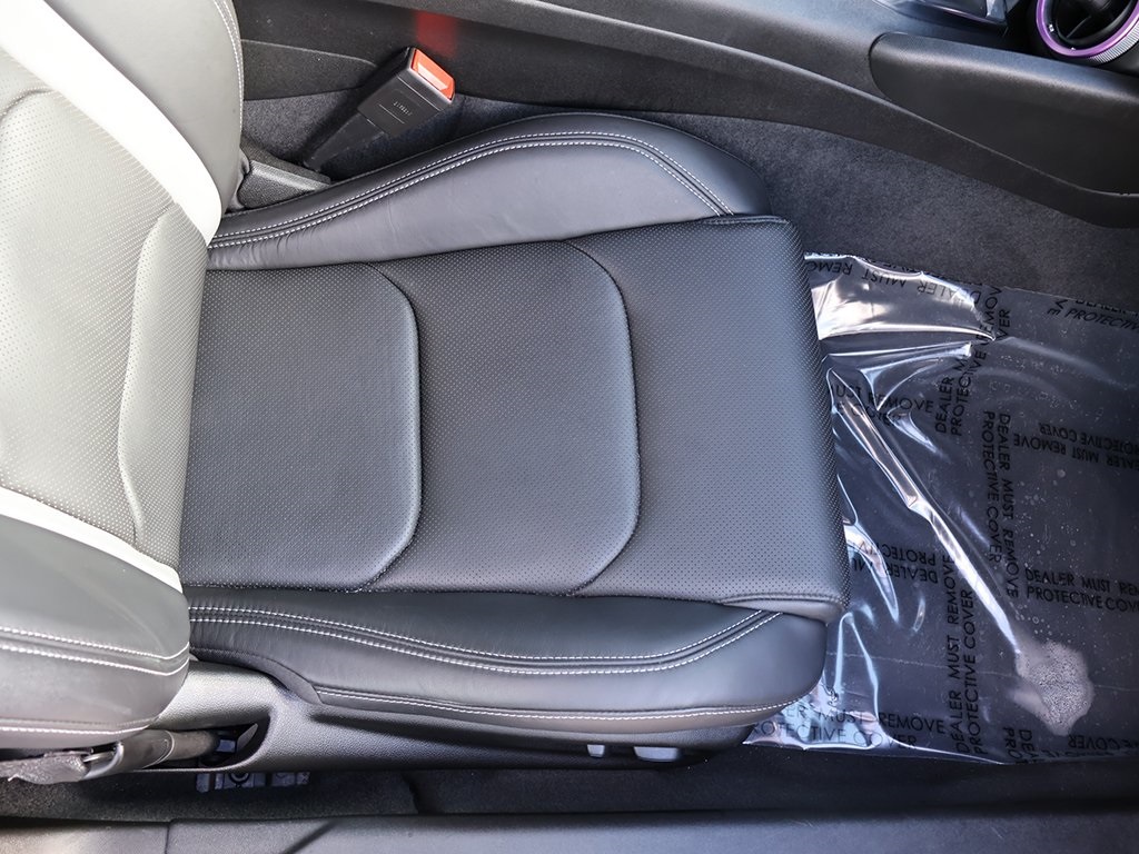 2023 Chevrolet Camaro 2LT photo 26