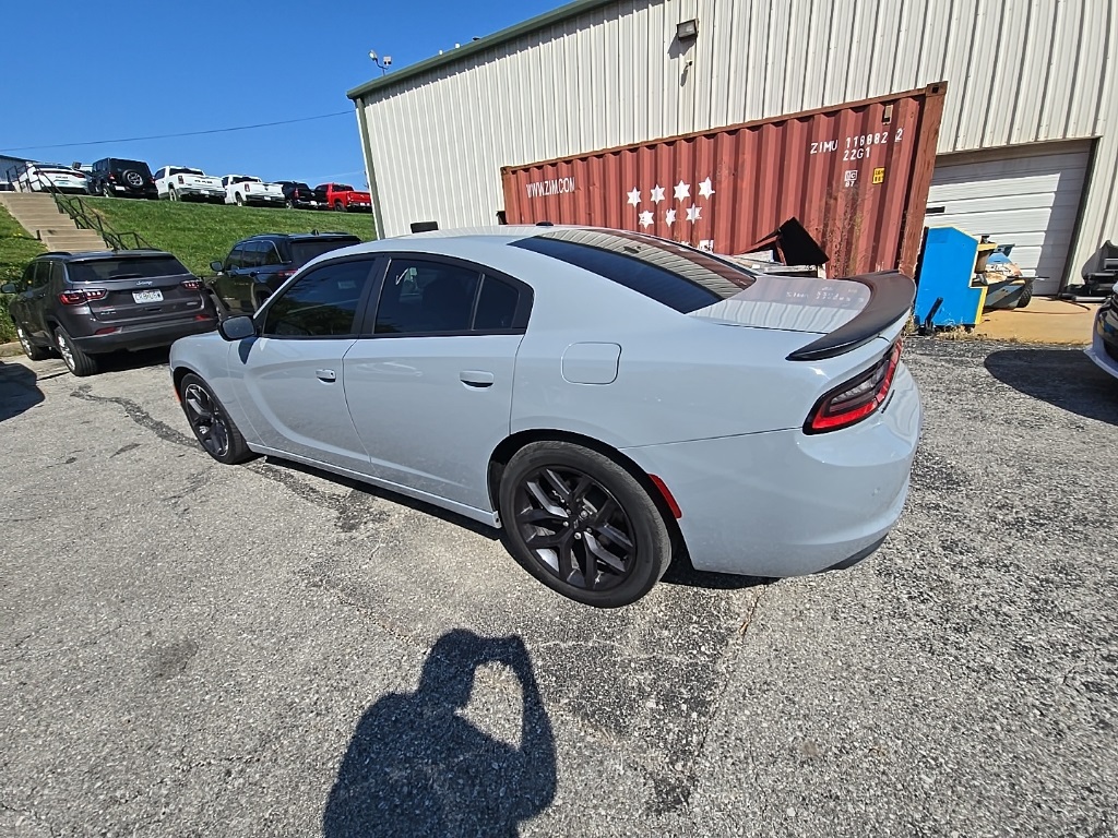 2022 Dodge Charger SXT photo 4