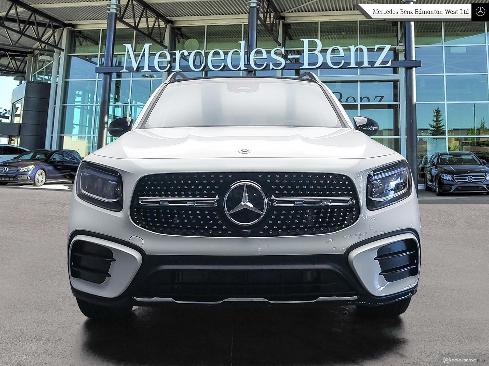 2026 Mercedes Benz GL 250 4MATIC photo 2