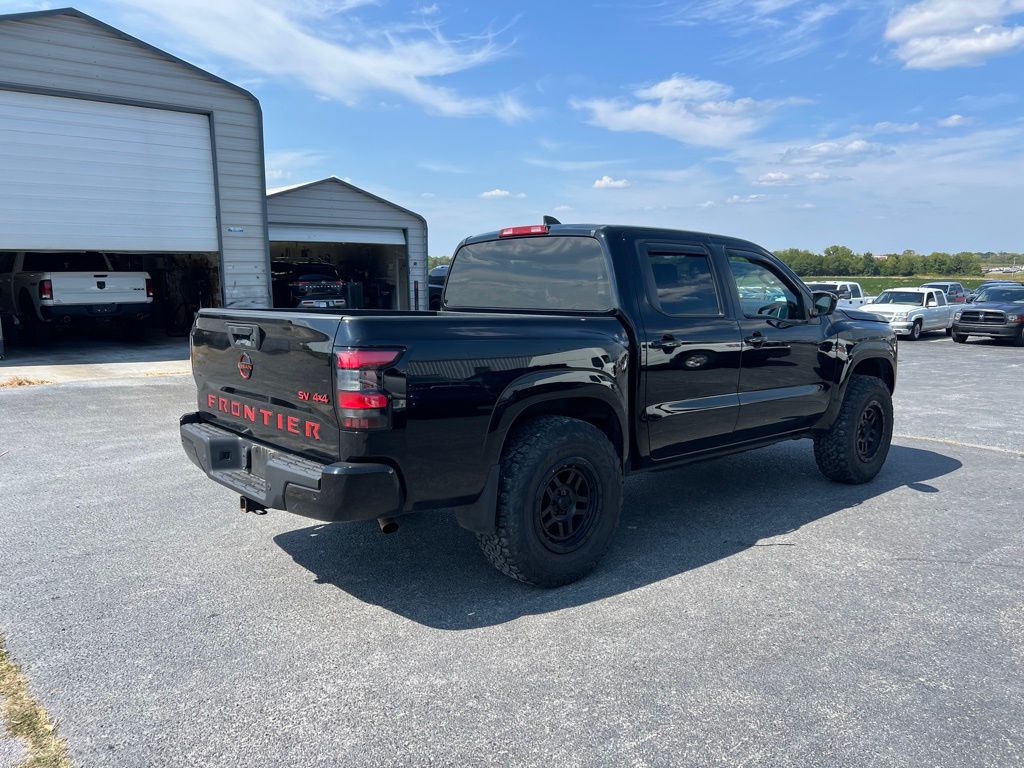 2022 Nissan Frontier SV photo 4