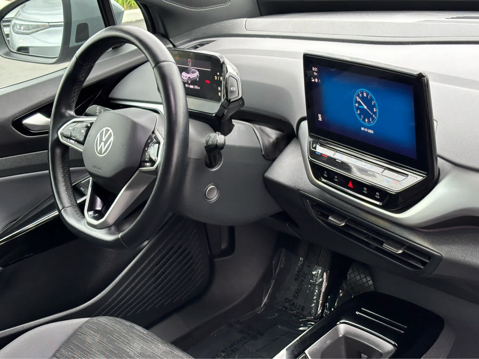 2022 Volkswagen ID.4 Pro photo 20