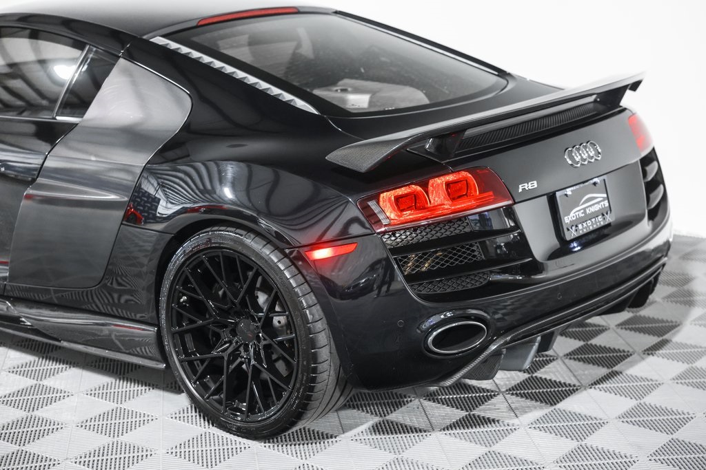 2012 Audi R8 5.2 Quattro photo 15