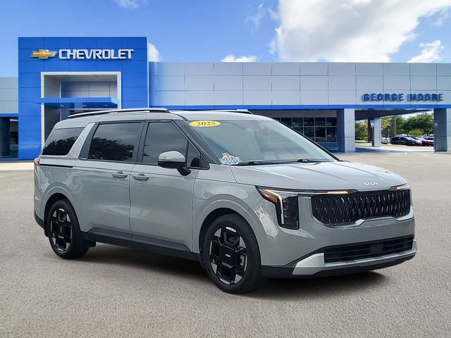 2025 Kia Carnival EX's photo
