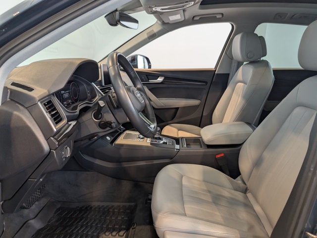 2018 Audi Q5 2.0T Premium Plus photo 10