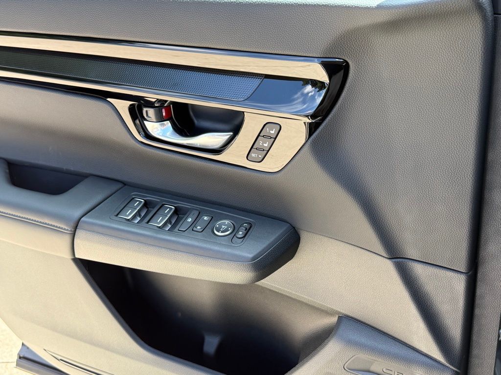 2026 Honda CR-V EX-L photo 24