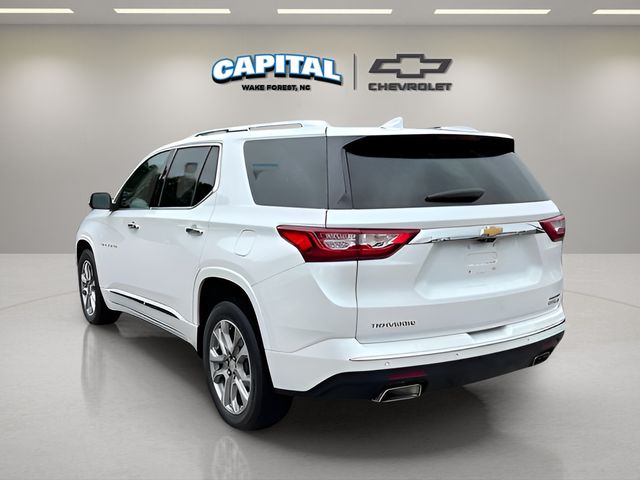 2021 Chevrolet Traverse Premier photo 3
