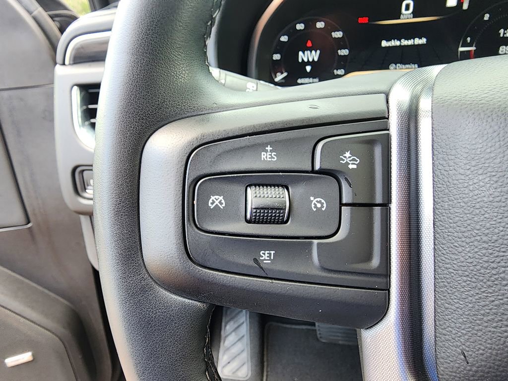 2023 Gmc Yukon SLT photo 24