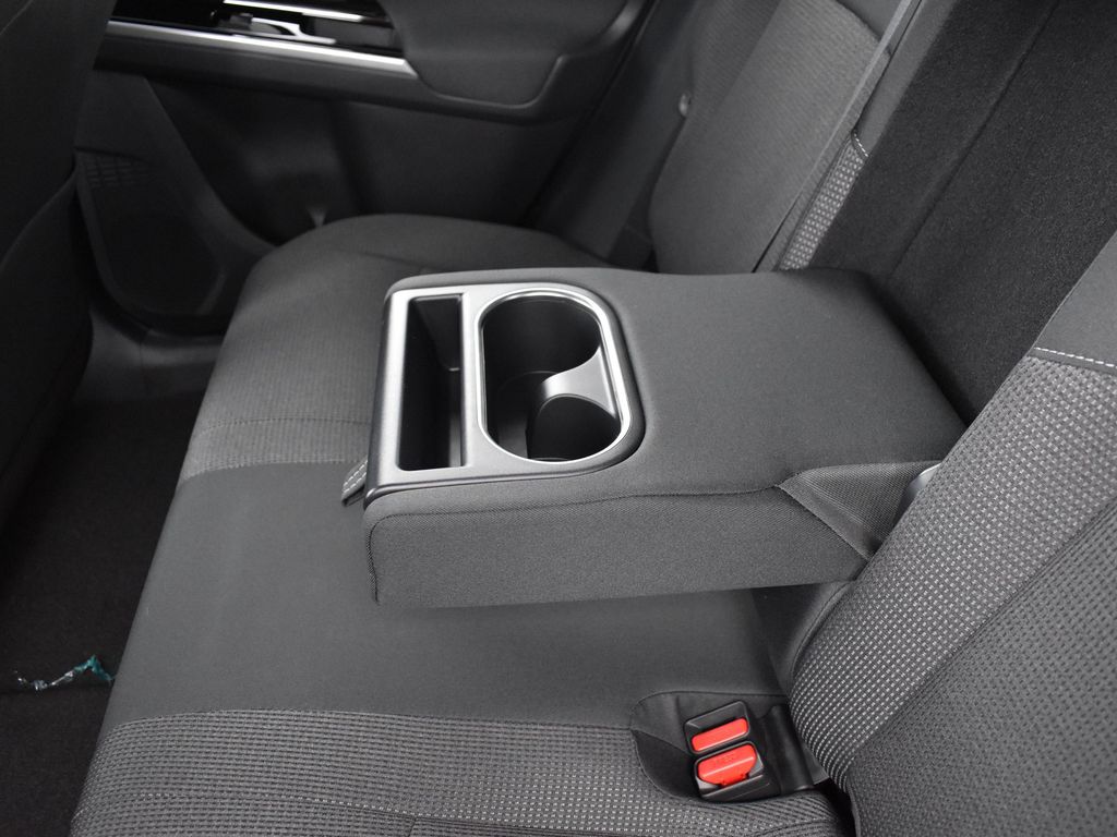 2025 Subaru Solterra Premium photo 21