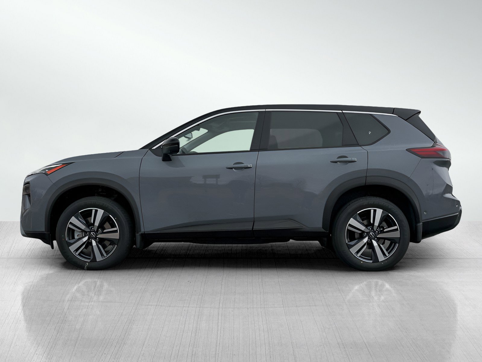 2025 Nissan Rogue SL photo 3