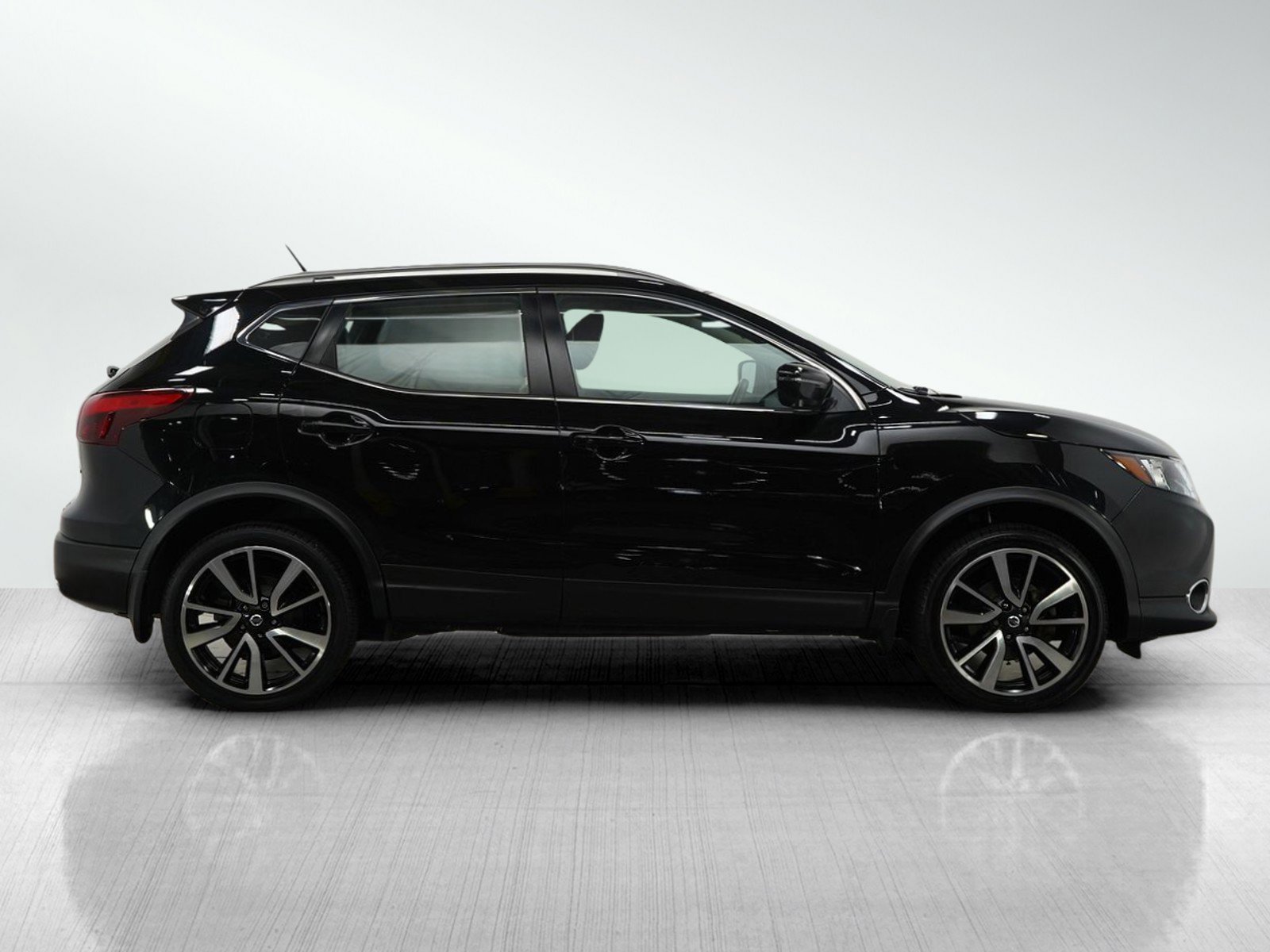2017 Nissan Rogue Sport SL photo 6