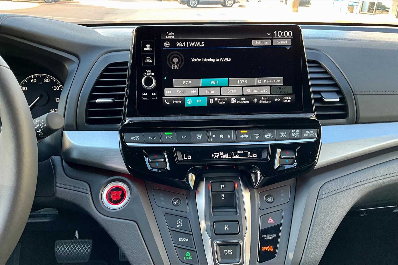 2025 Honda Odyssey photo 6