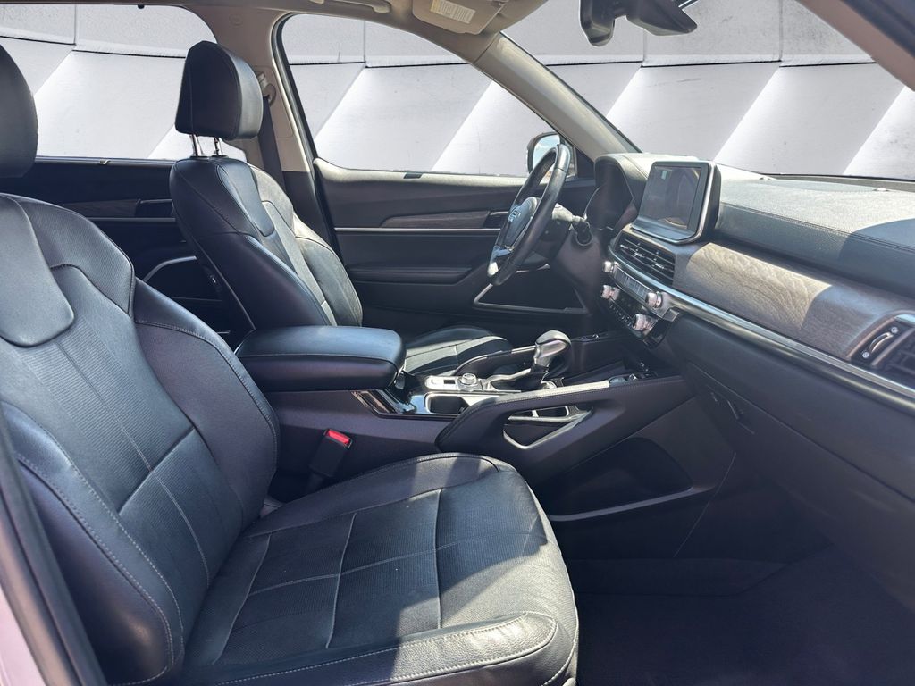 2022 Kia Telluride EX Nightfall Edition photo 6
