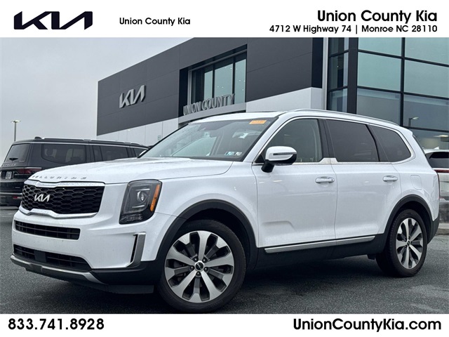 2022 Kia Telluride S's photo
