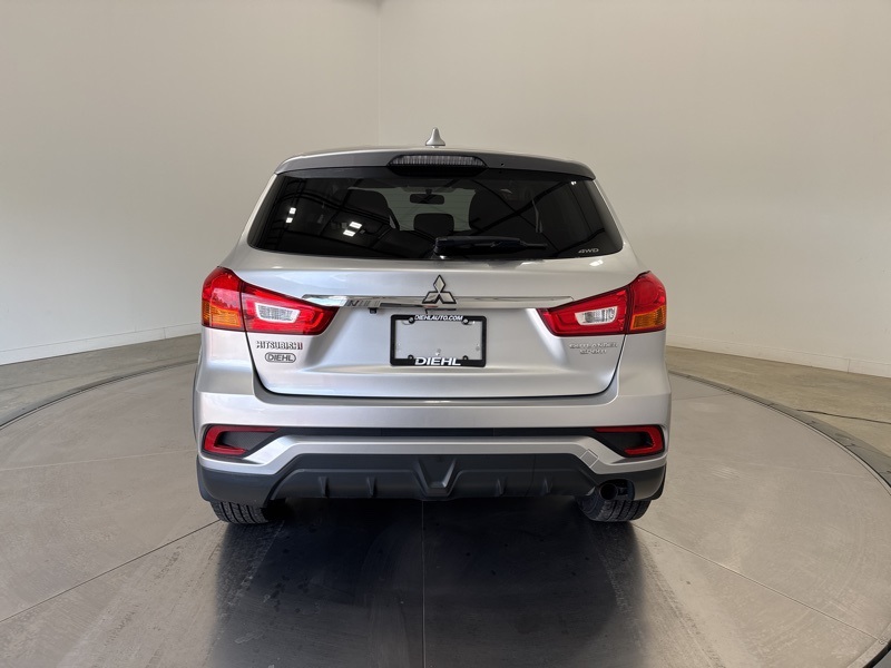 2019 Mitsubishi Outlander Sport ES photo 6