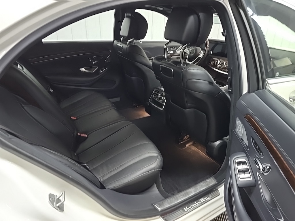 2018 Mercedes Benz S 450 4MATIC photo 15