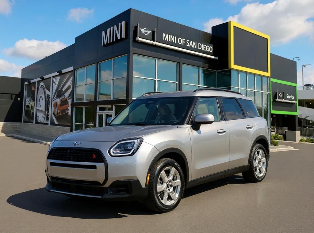 2026 MINI Countryman S's photo