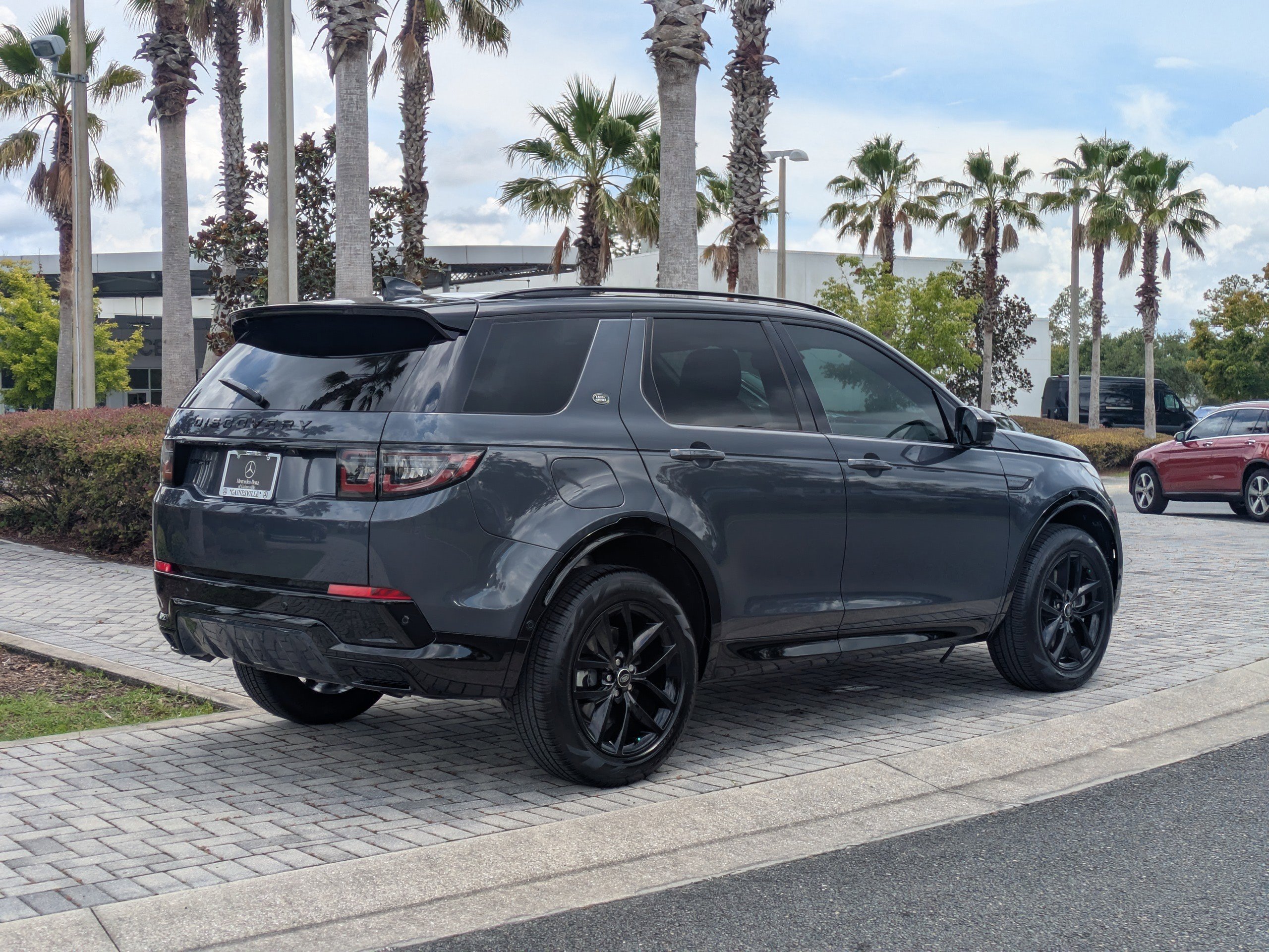 2024 Land Rover Discovery Sport Dynamic SE photo 6