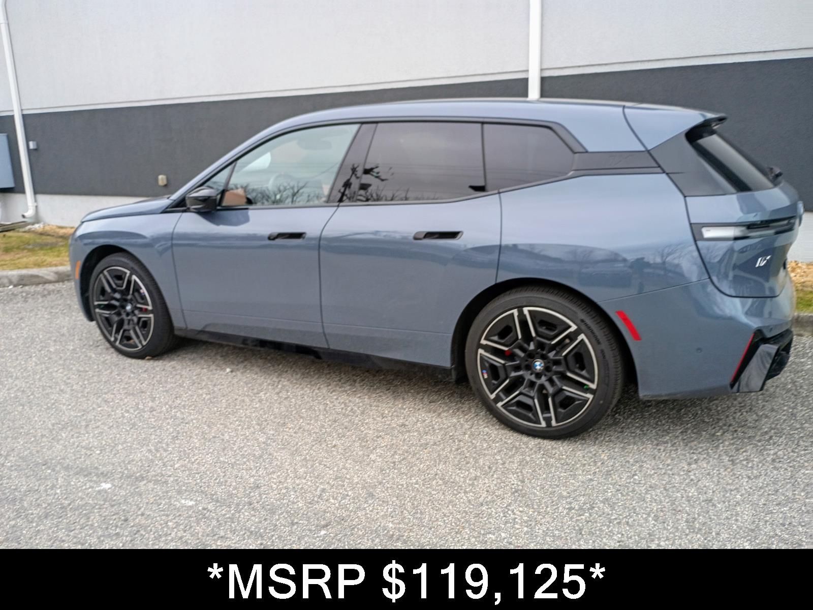 2026 BMW iX M70's photo