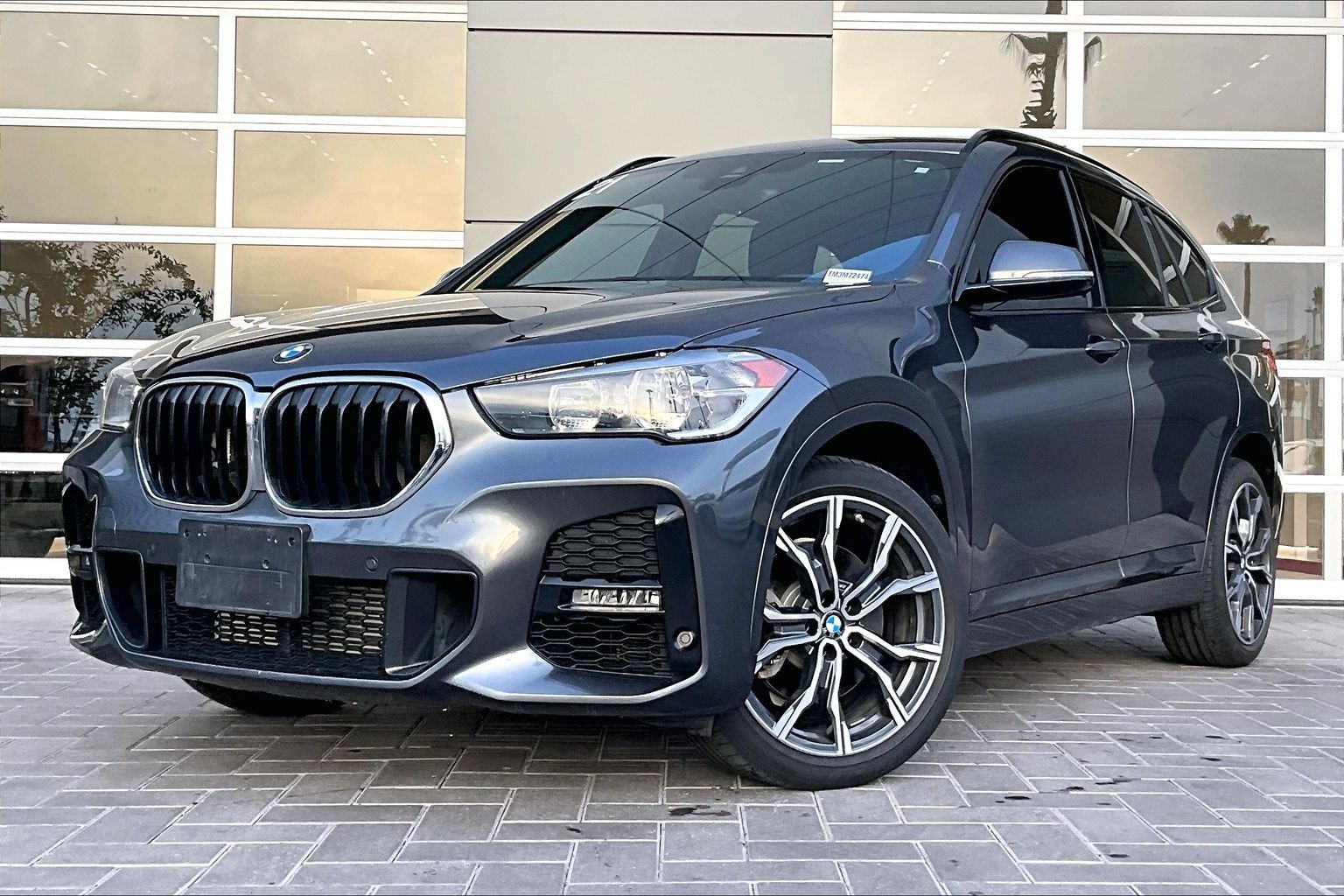 2021 BMW X1 28i's photo