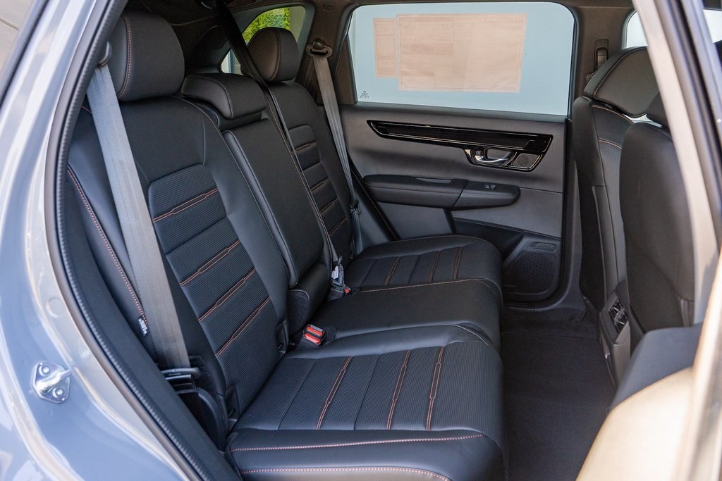 2026 Honda CR-V Hybrid Sport Touring photo 12
