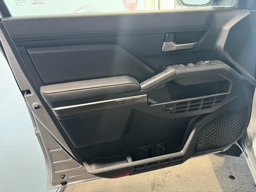 2025 Toyota Tacoma photo 21