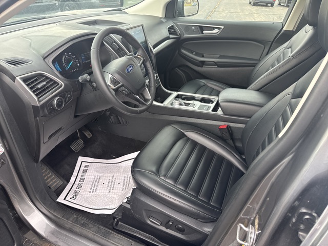 2024 Ford Edge SEL photo 8