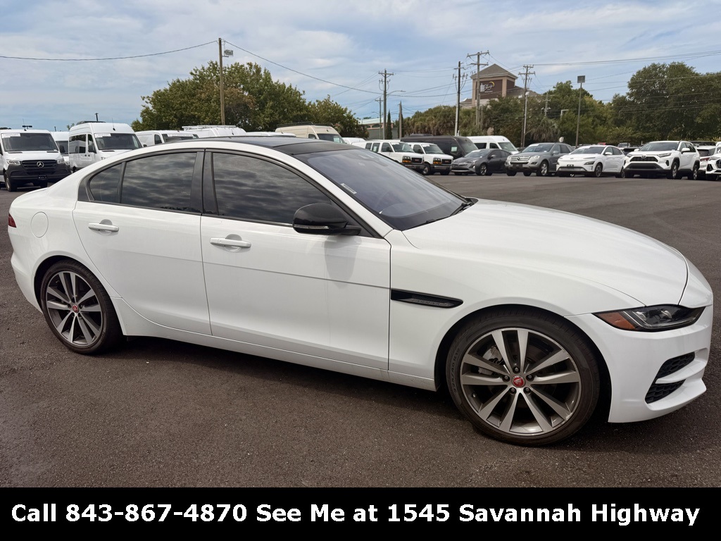 2020 Jaguar XE S photo 11