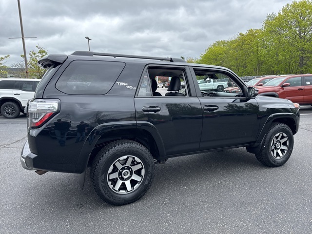 2021 Toyota 4Runner TRD Off-Road Premium photo 3