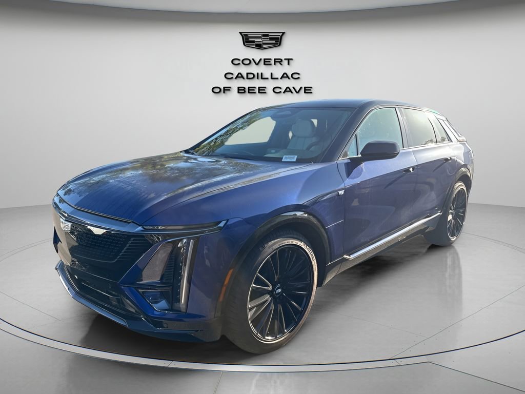 2025 Cadillac Lyriq Sport photo 3