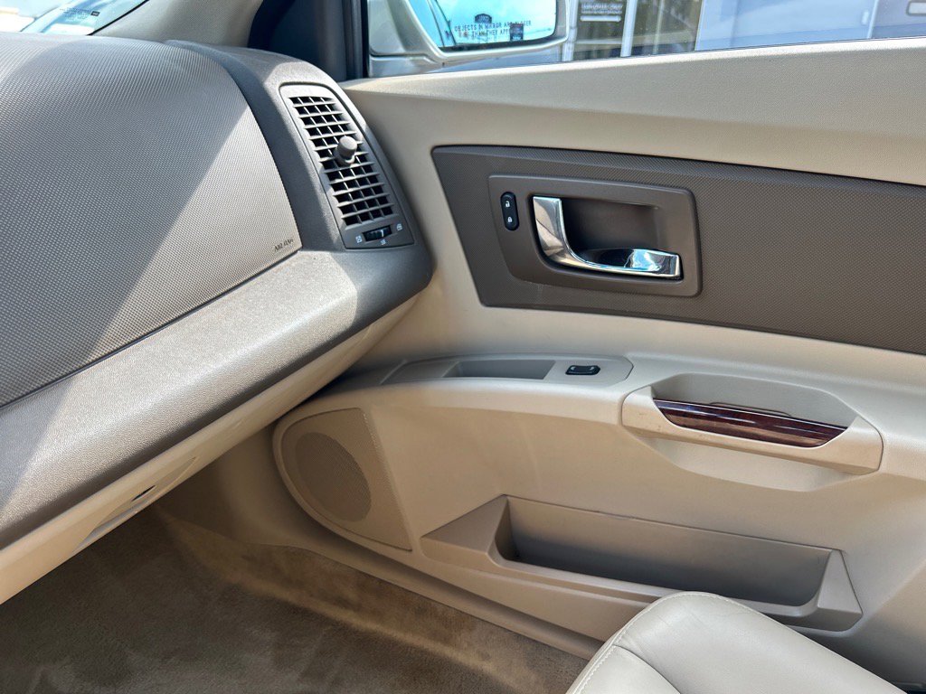 2007 Cadillac CTS Base photo 18