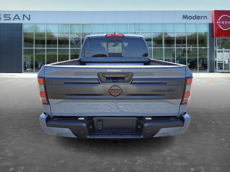 2025 Nissan Frontier PRO-4X photo 6