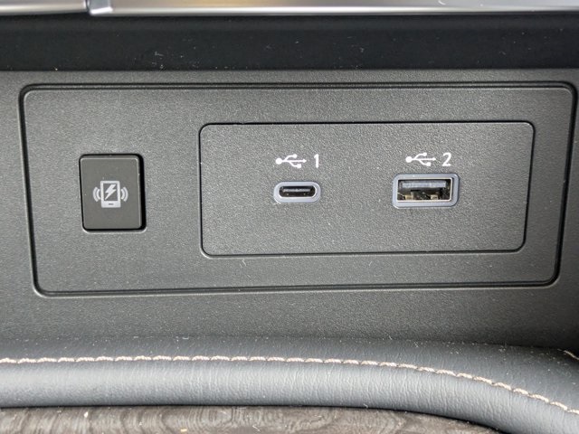 2024 Nissan Armada Platinum photo 26