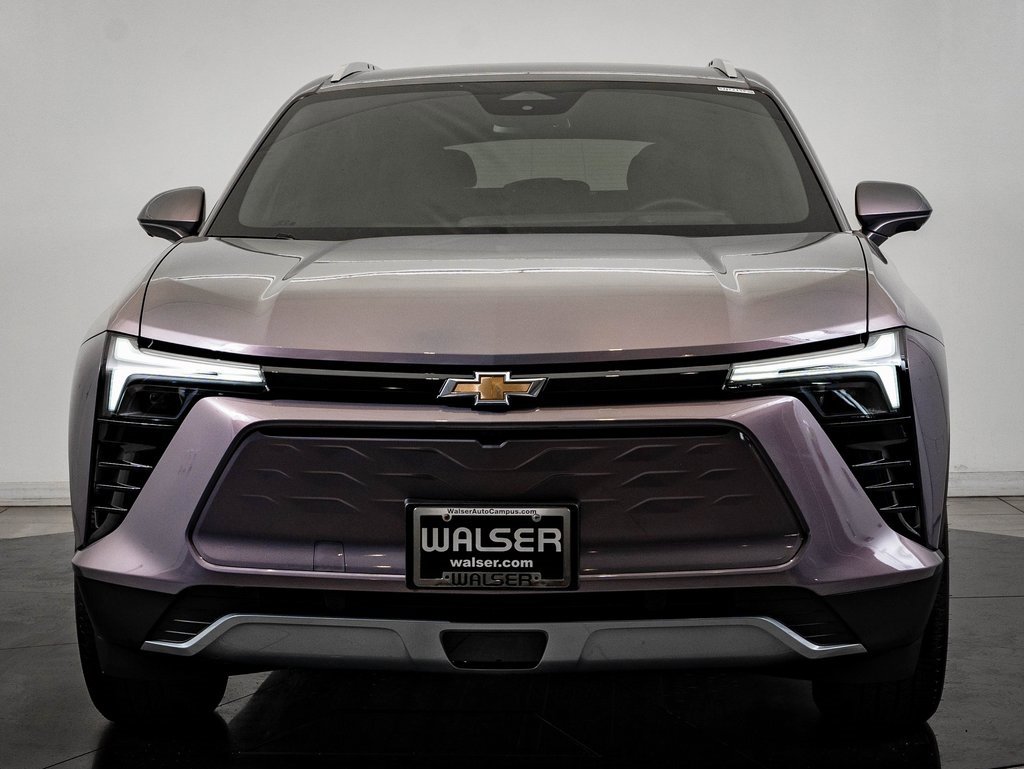 Used 2024 Chevrolet Blazer EV LT with VIN 3GNKDBRJ4RS220081 for sale in Wichita, KS