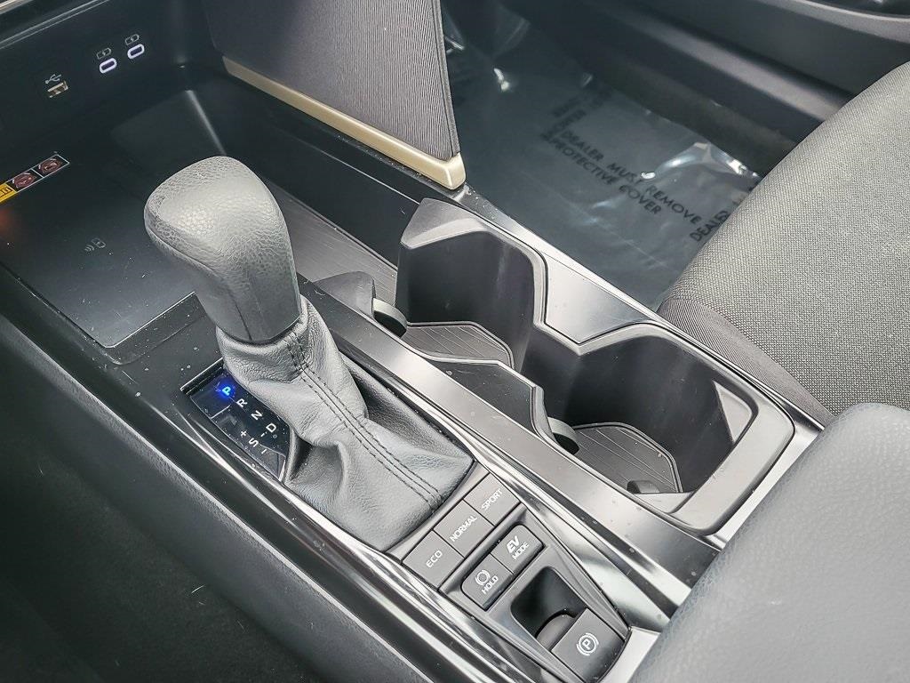 2025 TOYOTA CAMRY - Image 15