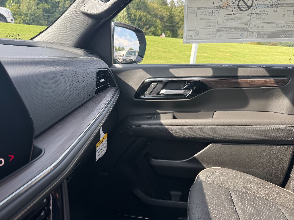 2025 Chevrolet Tahoe Premier photo 22
