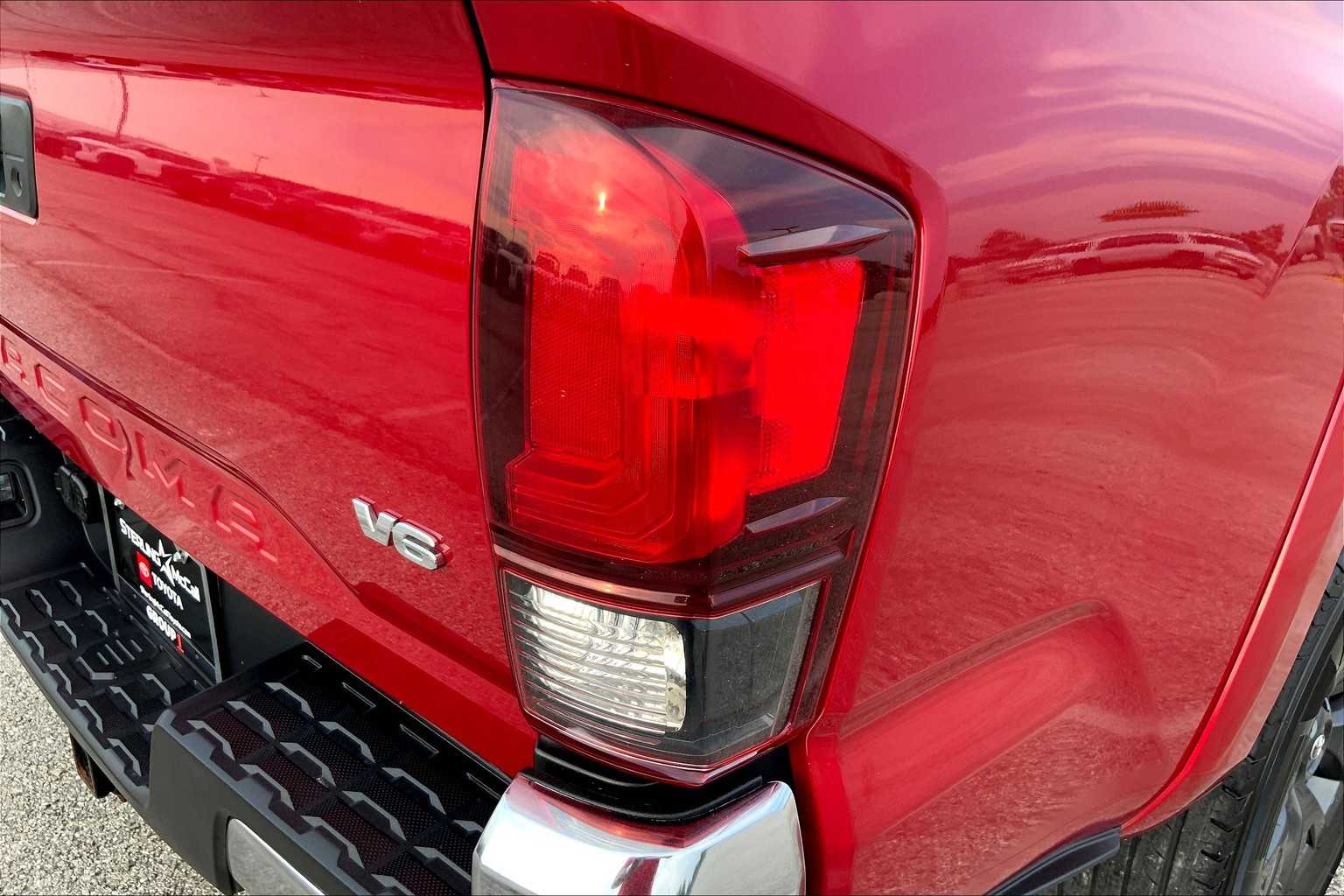 2021 Toyota Tacoma SR5 photo 28