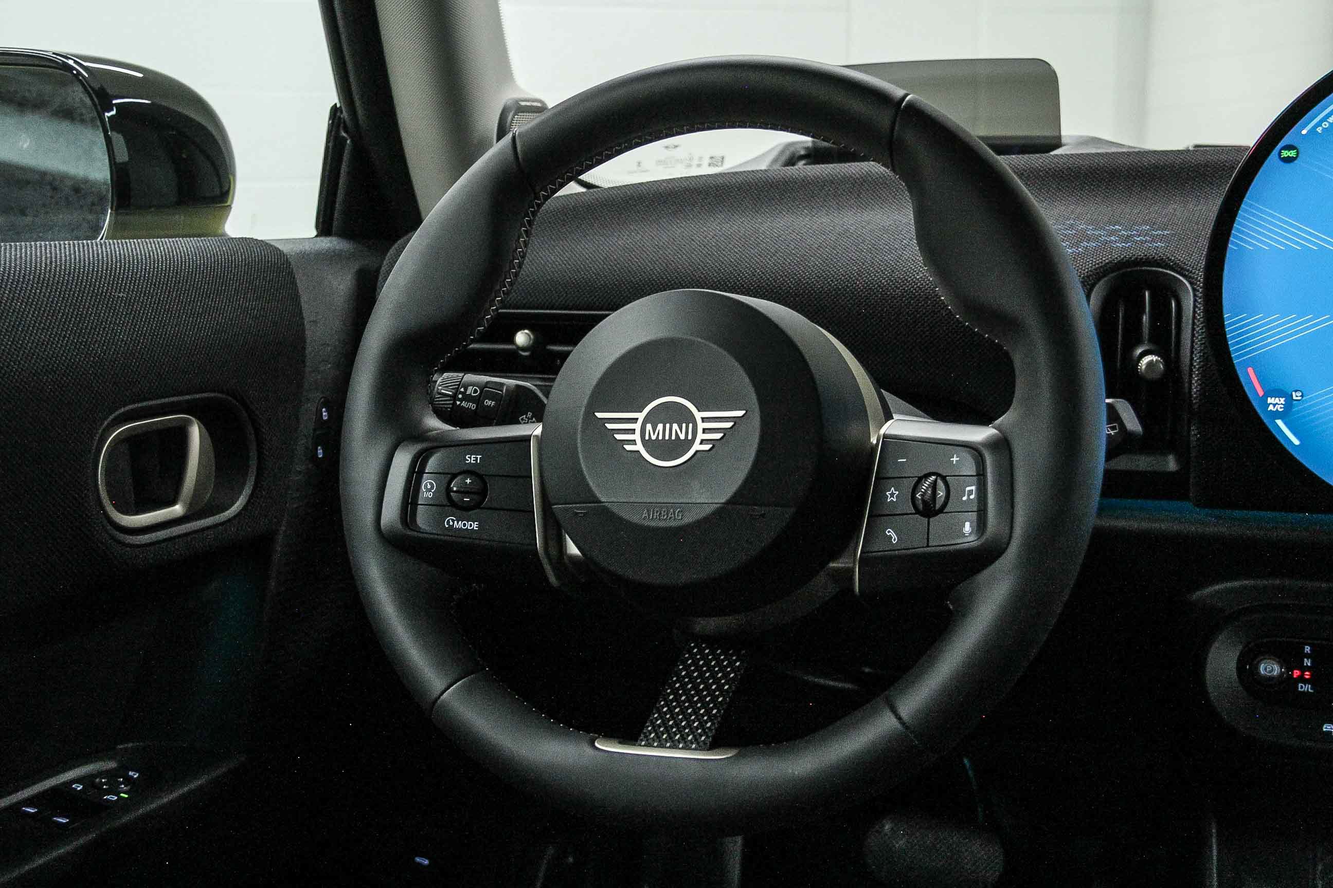 2025 Mini Cooper 2 Door Hardtop S photo 15