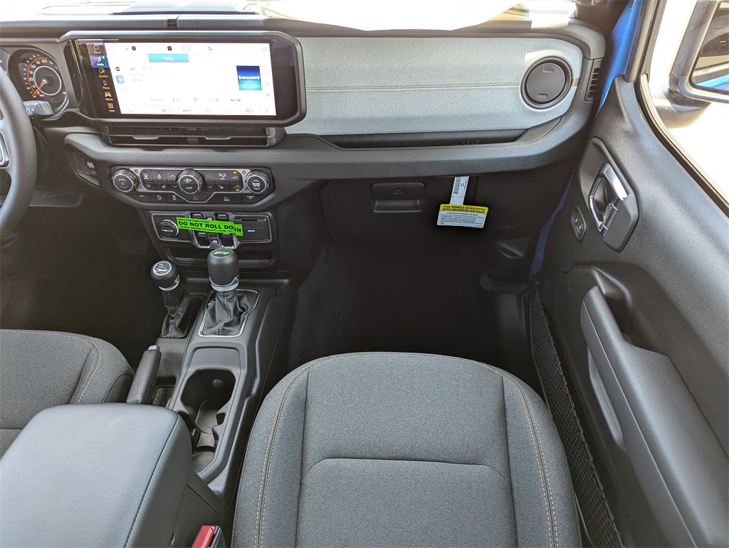 2025 Jeep Wrangler Sport S photo 15