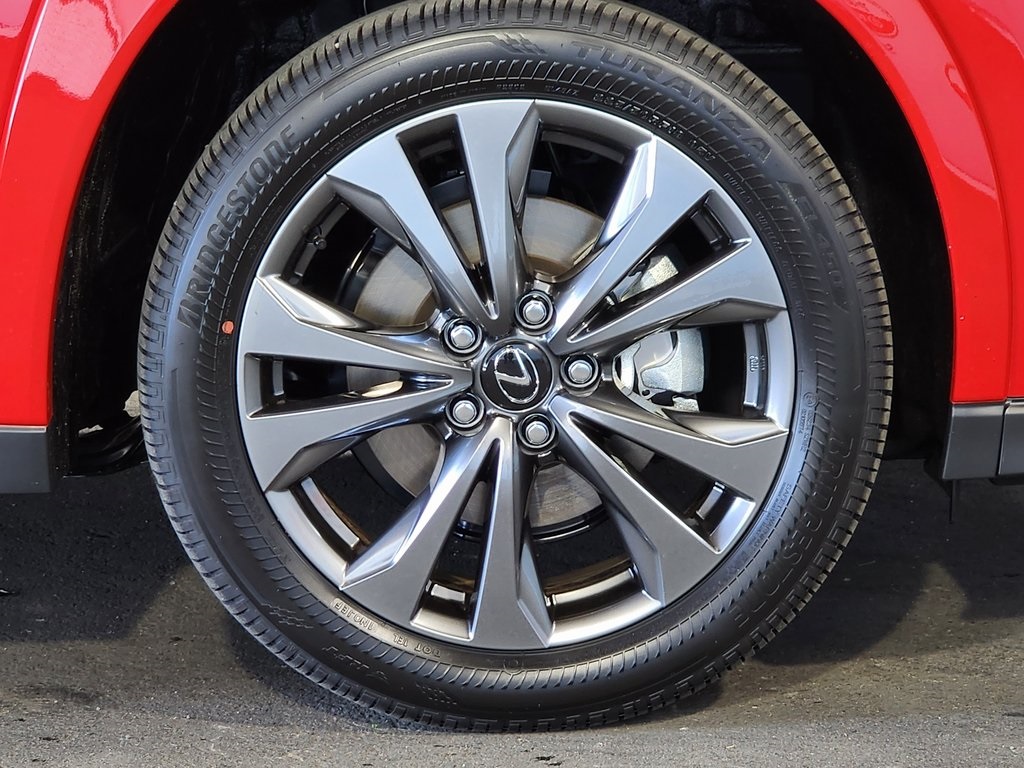 2025 Lexus UX photo 4
