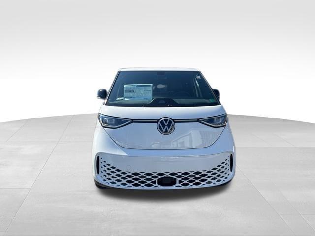 2025 Volkswagen ID. Buzz Pro S photo 2
