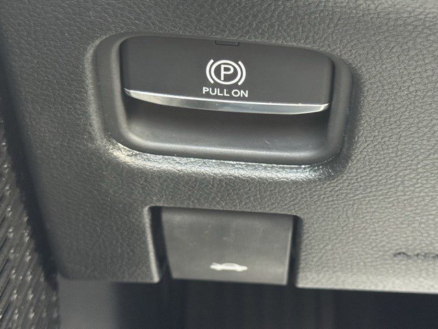2025 Jeep Grand Cherokee Limited photo 11