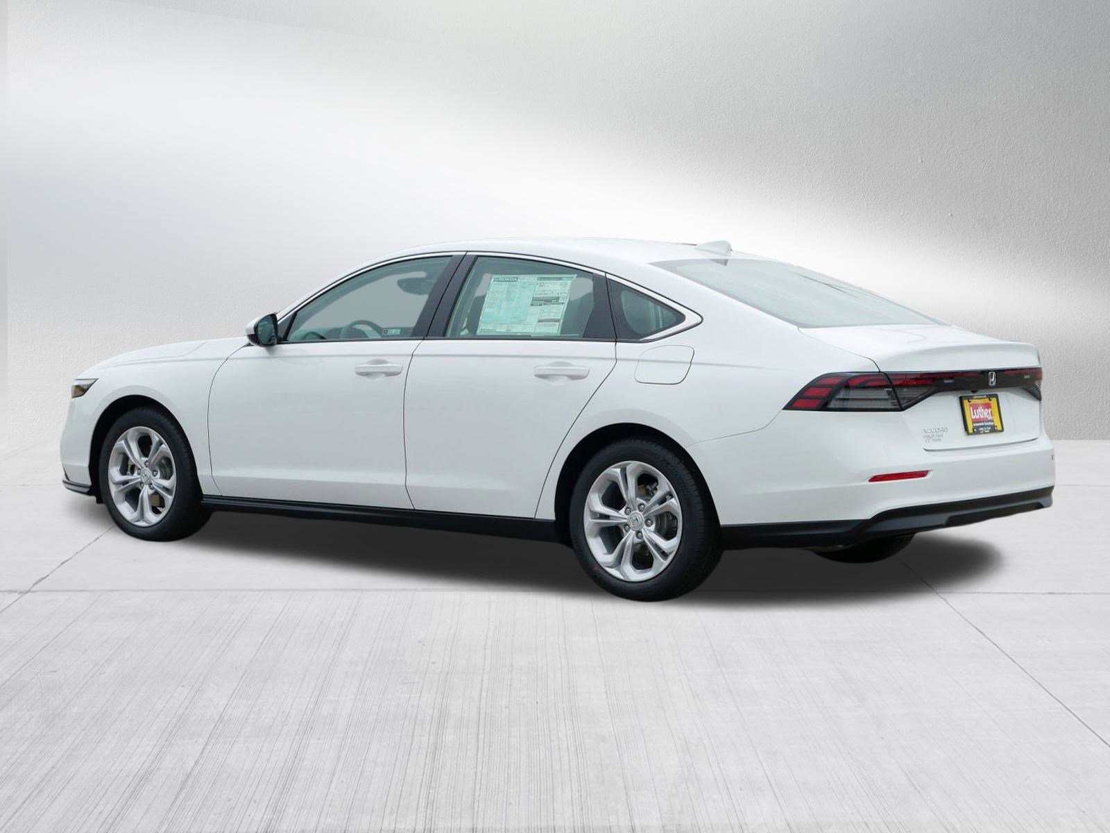 2025 Honda Accord LX photo 3