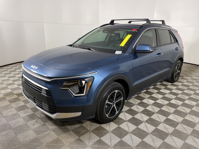 2025 Kia Niro EX photo 4