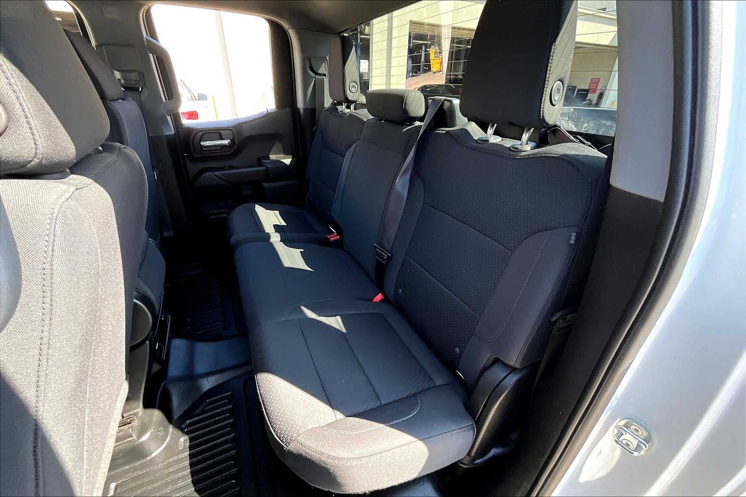 2023 Gmc Sierra Base photo 18