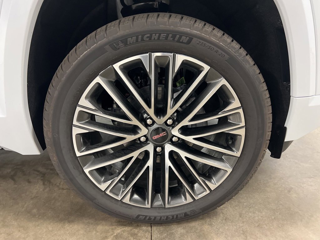 2026 Gmc Terrain Denali photo 14
