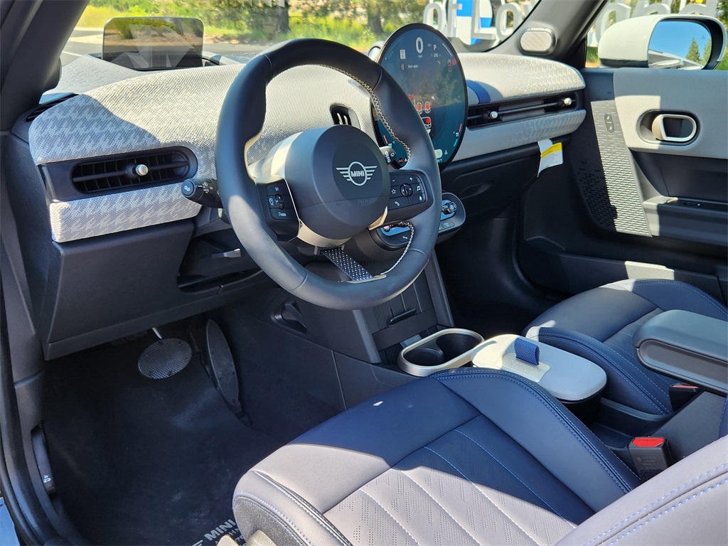 2025 Mini Cooper 2 Door Hardtop S photo 6