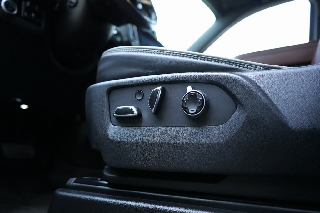 2023 Gmc Yukon XL Denali Ultimate photo 16