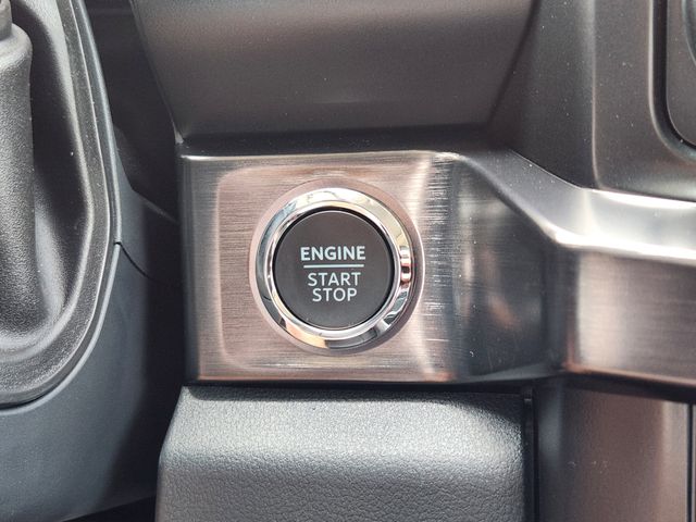 2025 Ford F-350 Lariat photo 20