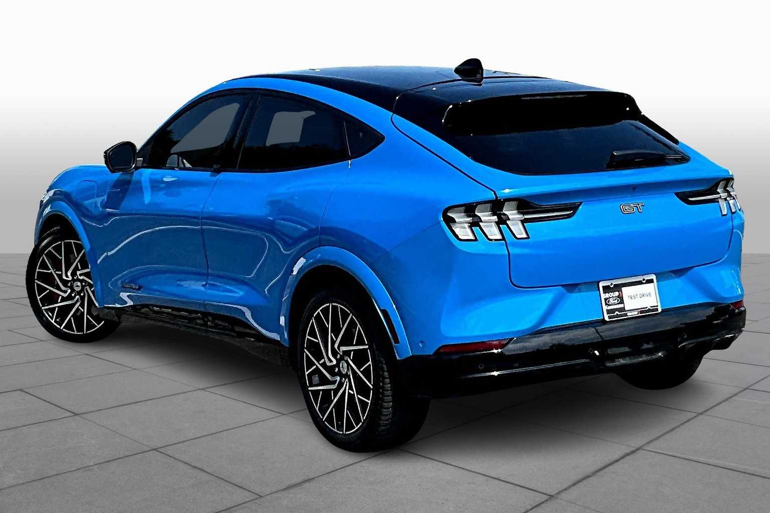 2021 Ford Mustang Mach-E GT Performance Edition photo 11